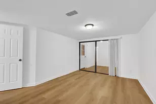 100 Sparrow Dr, Royal Palm Beach, FL 33411 - Photo 19