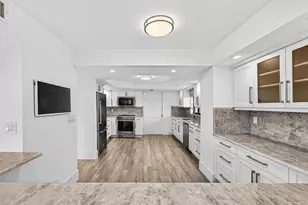 900 NE Spanish River Blvd, Boca Raton, FL 33431 - Photo 17