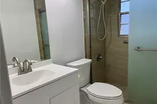 321 Newport V, Deerfield Beach, FL 33442 - Photo 17