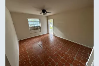 75 NW 84th Street, Miami, FL 33150 - Photo 3