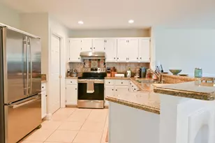 12828 Meadowbreeze Dr, Wellington, FL 33414 - Photo 23