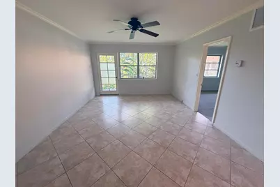 136 NE 19th Court #220f, Wilton Manors, FL 33305 - Photo 3