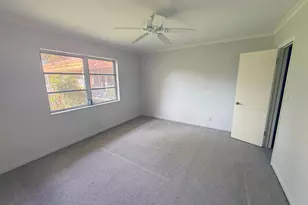 136 NE 19th Ct, Wilton Manors, FL 33305 - Photo 9