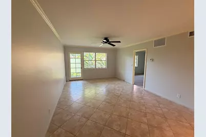 136 NE 19th Court #220f, Wilton Manors, FL 33305 - Photo 5