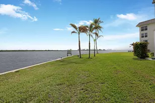 44 Yacht Club Dr, North Palm Beach, FL 33408 - Photo 31