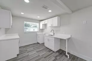 8229 NW 1st Pl, Miami, FL 33150 - Photo 5