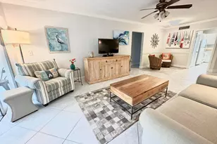 6 Garden St, Tequesta, FL 33469 - Photo 1