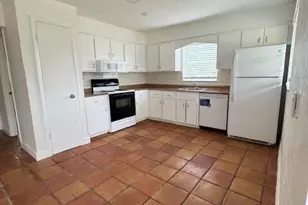 9431 Sun Ct, West Palm Beach, FL 33403 - Photo 5