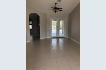 584 SE Nome Drive, Port Saint Lucie, FL 34984 - Photo 5