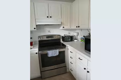 92 Seville Drive, Delray Beach, FL 33446 - Photo 9