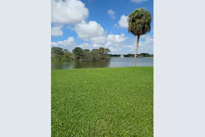 92 Seville Drive, Delray Beach, FL 33446 - Photo 1