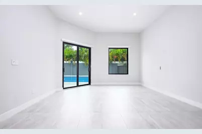 5663 W Brookfield Circle, Hollywood, FL 33312 - Photo 33