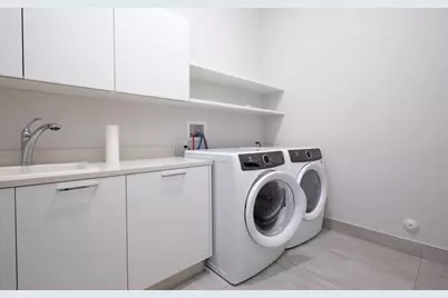 5663 W Brookfield Circle, Hollywood, FL 33312 - Photo 47