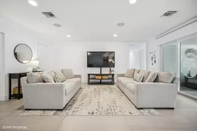 746 SW 2nd Street, Boca Raton, FL 33486 - Photo 5