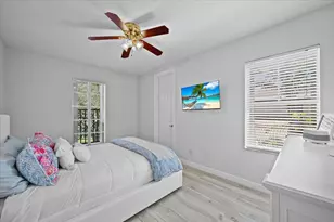 877 Taft Ct, Palm Beach Gardens, FL 33410 - Photo 25