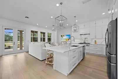 877 Taft Court, Palm Beach Gardens, FL 33410 - Photo 9