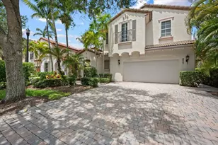 877 Taft Ct, Palm Beach Gardens, FL 33410 - Photo 3