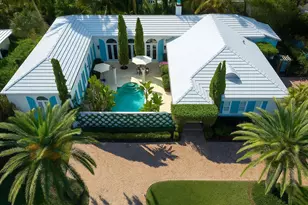 2258 E Ibis Isle Rd Road E, Palm Beach, FL 33480 - Photo 1
