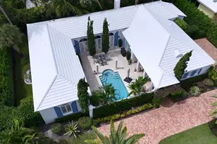 2258 E Ibis Isle Rd Road E, Palm Beach, FL 33480 - Photo 5