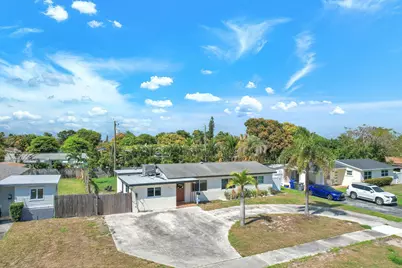 731 W Ilex Drive, West Palm Beach, FL 33403 - Photo 3