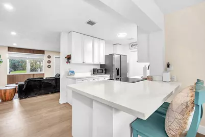 731 W Ilex Drive, West Palm Beach, FL 33403 - Photo 13