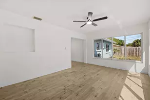 800 SE 13th Ct, Deerfield Beach, FL 33441 - Photo 21