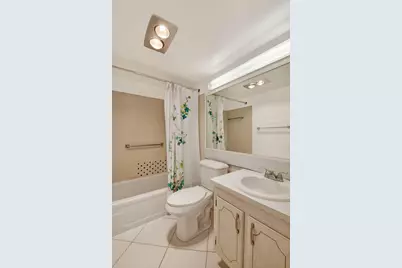 344 Northampton Q, West Palm Beach, FL 33417 - Photo 15