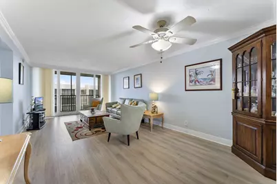 8 N Royal Palm Way #6040, Boca Raton, FL 33432 - Photo 3