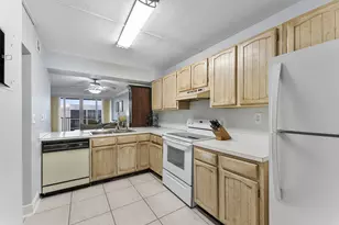 8 N Royal Palm Way, Boca Raton, FL 33432 - Photo 7