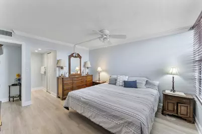 8 N Royal Palm Way #6040, Boca Raton, FL 33432 - Photo 13