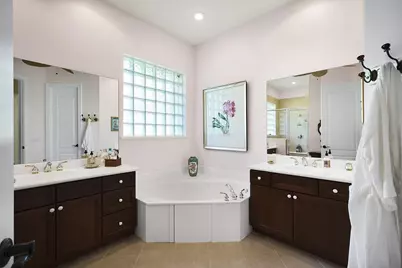 9078 Castle Harbour Circle, Vero Beach, FL 32963 - Photo 25