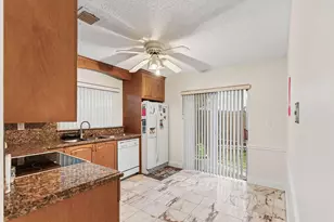 14681 N Beckley Square, Davie, FL 33325 - Photo 13