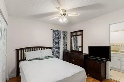 14681 N Beckley Square, Davie, FL 33325 - Photo 29