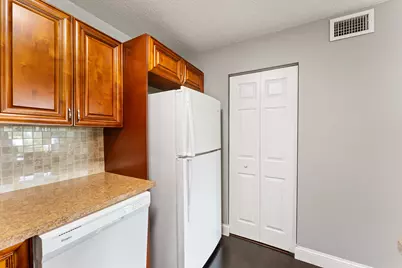 516 Shady Pine Way #B2, Greenacres, FL 33415 - Photo 11