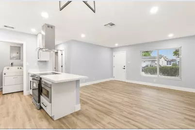 6717 NW 60th Street, Tamarac, FL 33321 - Photo 7