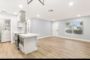 6717 NW 60th St, Tamarac, FL 33321 - Photo 7