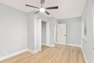 6717 NW 60th St, Tamarac, FL 33321 - Photo 11