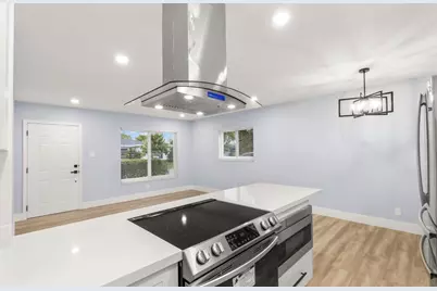 6717 NW 60th Street, Tamarac, FL 33321 - Photo 5