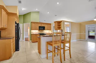 3825 Sabal Lakes Rd, Delray Beach, FL 33445 - Photo 11