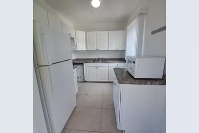 109 E Salisbury E, West Palm Beach, FL 33417 - Photo 9