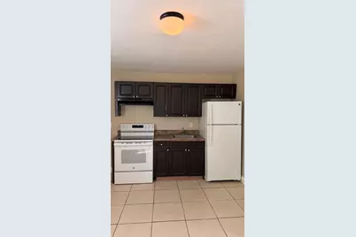 752 Martin Luther King Junior Boulevard #Apt 5, Riviera Beach, FL 33404 - Photo 7