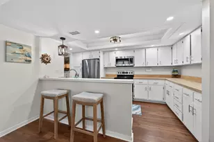 669 NE Plantation Rd, Stuart, FL 34996 - Photo 13