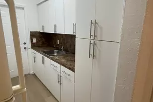 6910 Byron Ave, Miami Beach, FL 33141 - Photo 3