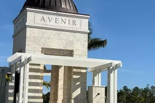 10514 Northbrook Cir, Palm Beach Gardens, FL 33412 - Photo 3