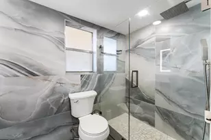 3654 Via Poinciana, Lake Worth, FL 33467 - Photo 17