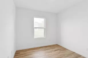 1611 SE Minorca Ave, Port Saint Lucie, FL 34952 - Photo 9