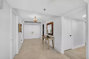 5380 N Ocean Dr, Singer Island, FL 33404 - Photo 3