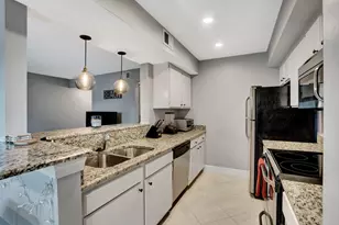 815 Boynton Beach Blvd, Boynton Beach, FL 33426 - Photo 5