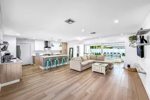 1098 W Camino Real, Boca Raton, FL 33486 - Photo 9