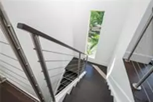 1617 NE 8th St, Fort Lauderdale, FL 33304 - Photo 13